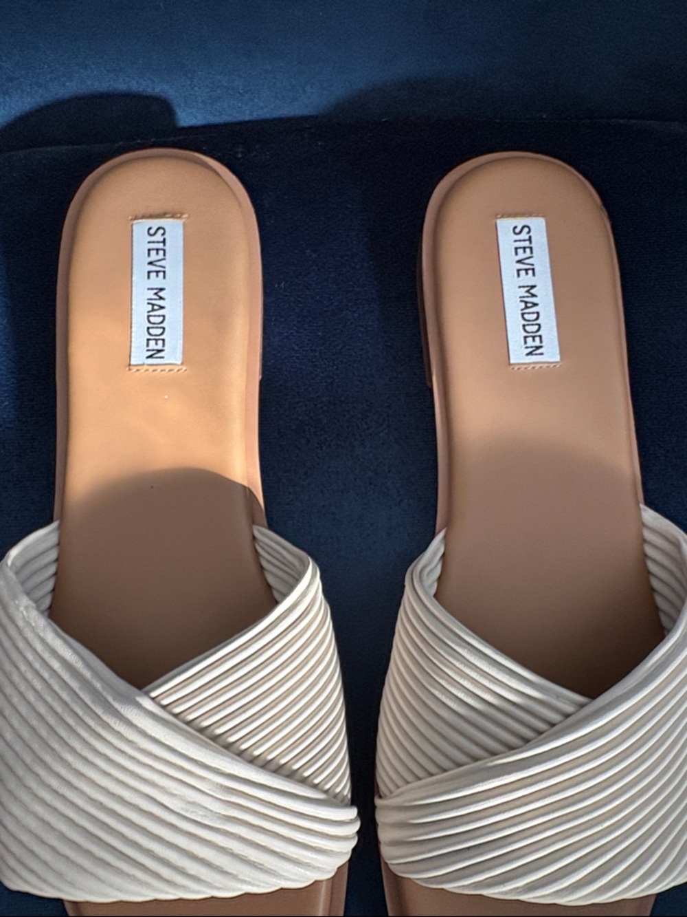Steve Madden Limitt Cream Woven Cross-Band Slide Slip On Flat Sandals Size 10M - Picture 2 of 6